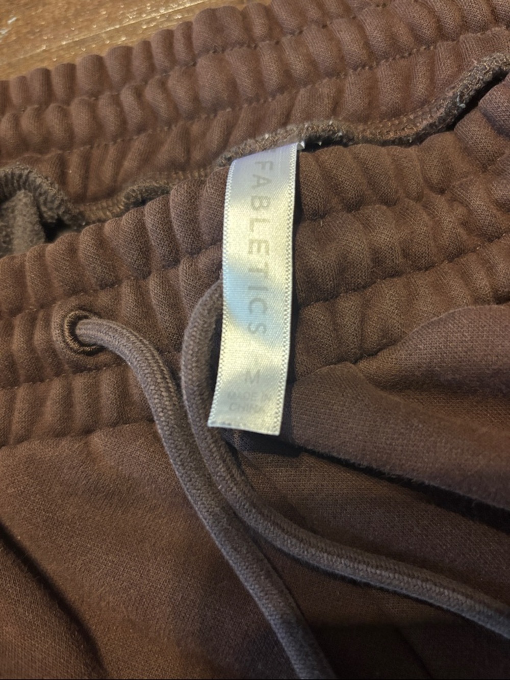 Fabletics Brown Fleece Joggers Cozy Lounge Athleisure Sweatpants - Size M - Picture 2 of 4